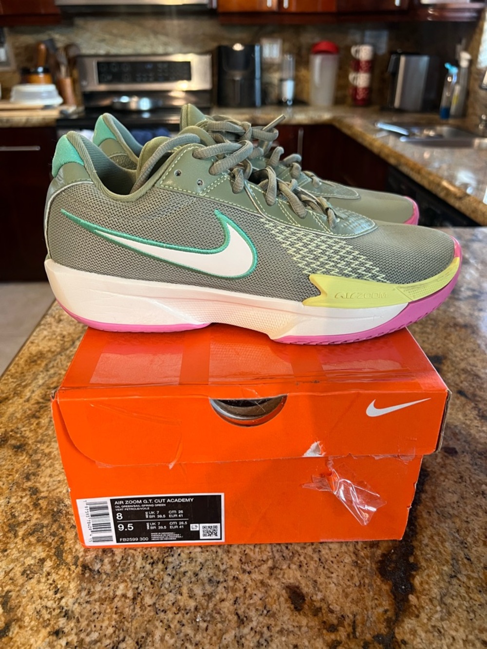 Nike court air zoom
